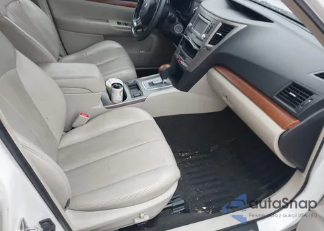 2013 Subaru Outback 2.5I Limited from USA, damaged, VIN 4S4BRBKC1D3304620